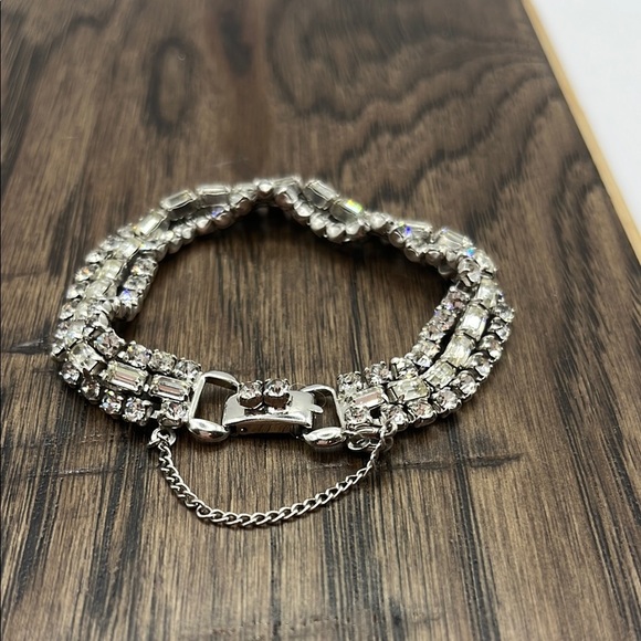 Silver Vintage Clear Rhinestone Bracelet with Safety Clasp Mid Modern - Picture 1 of 16